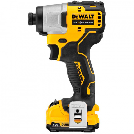 Аккумуляторная дрель-шуруповерт DeWalt DCF801D2 ударная